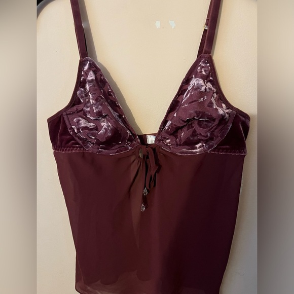 ⛔️SOLD⛔️Victorias Secret Very Sexy velvet lingerie tank top - Picture 2 of 3